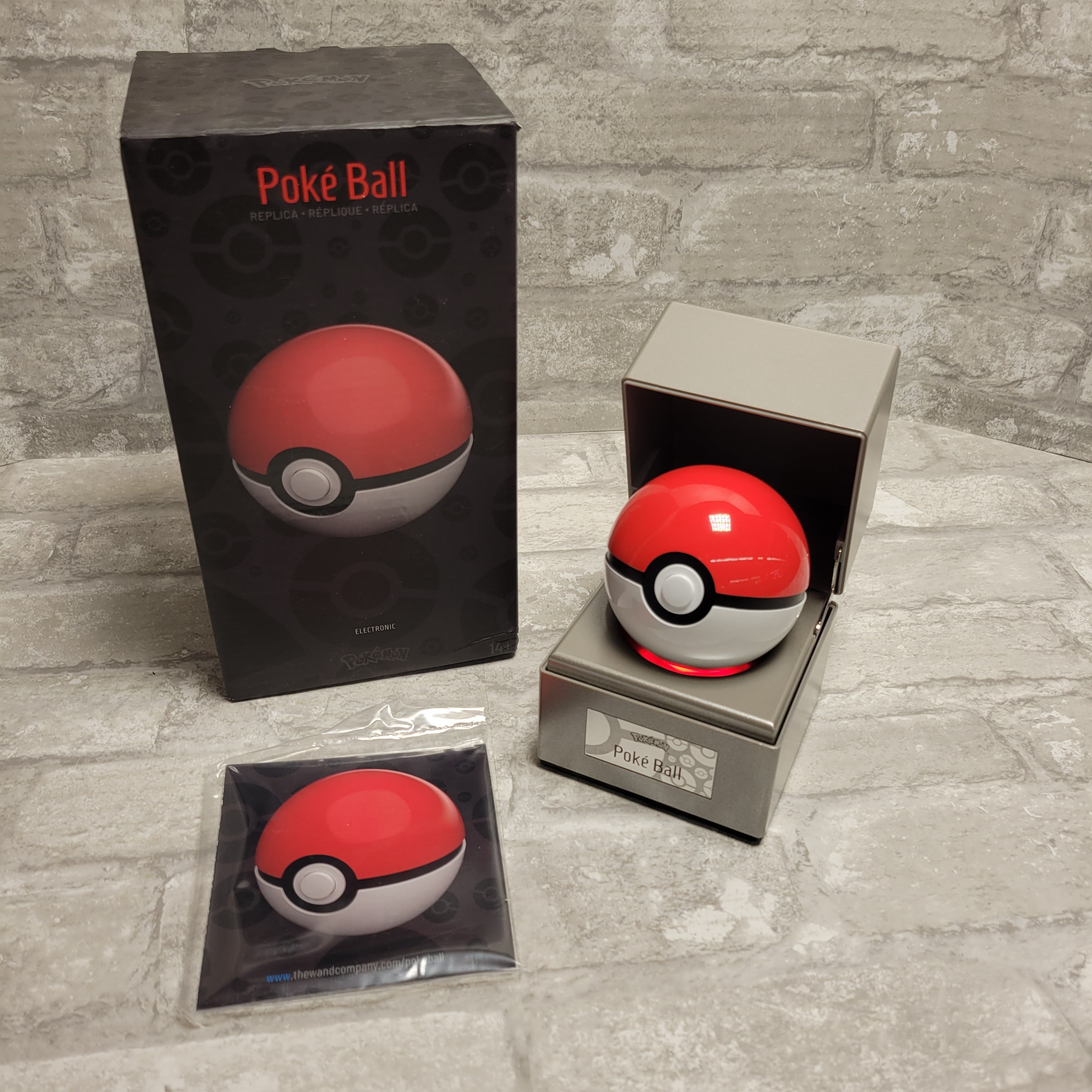 Pokémon Electronic Die-Cast Poké Ball Replica *READ DESCRIPTION* (8044861358318)